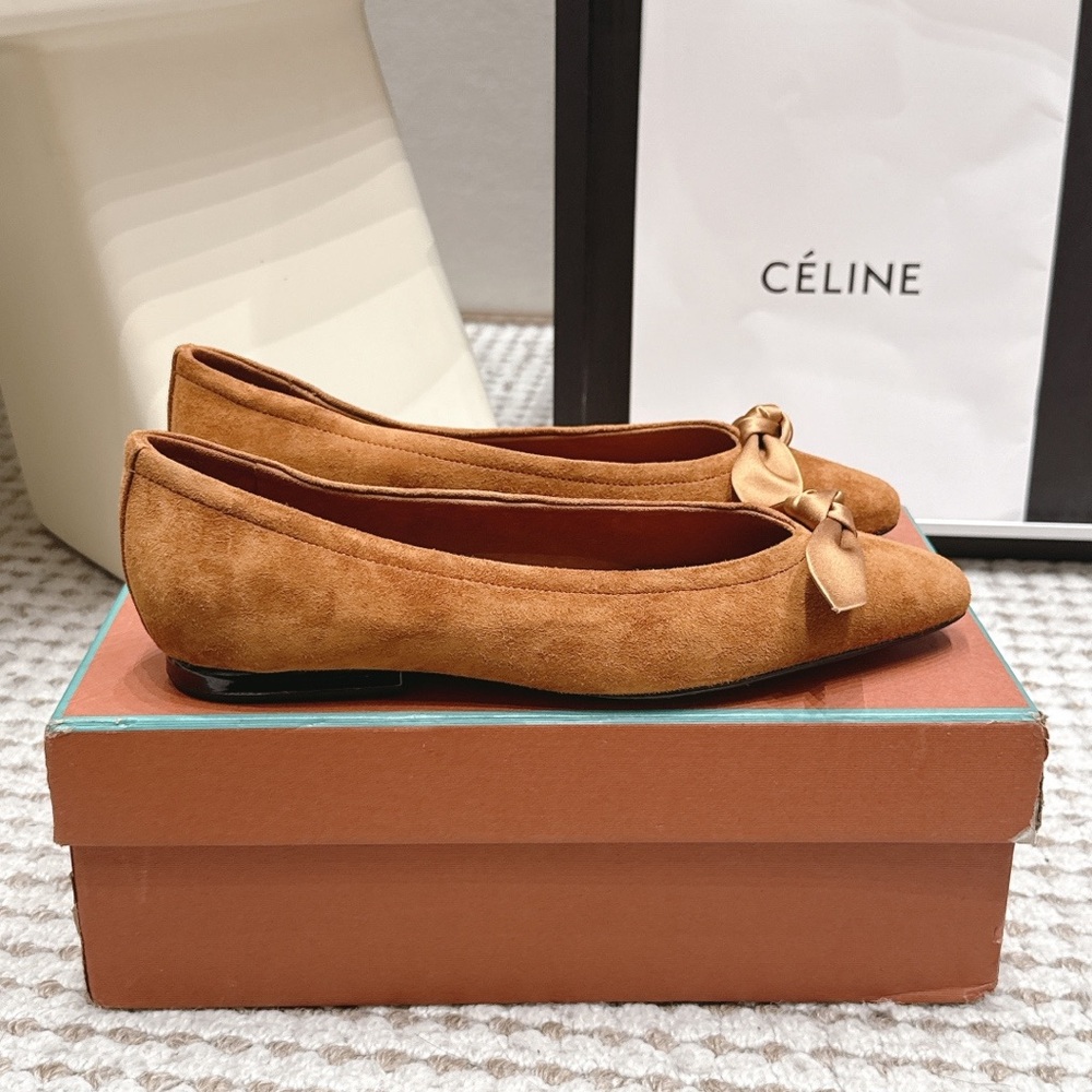 Loro Piana Suede Knot-Bow Pointed Flats in Cognac Tan - Picture 2 of 9